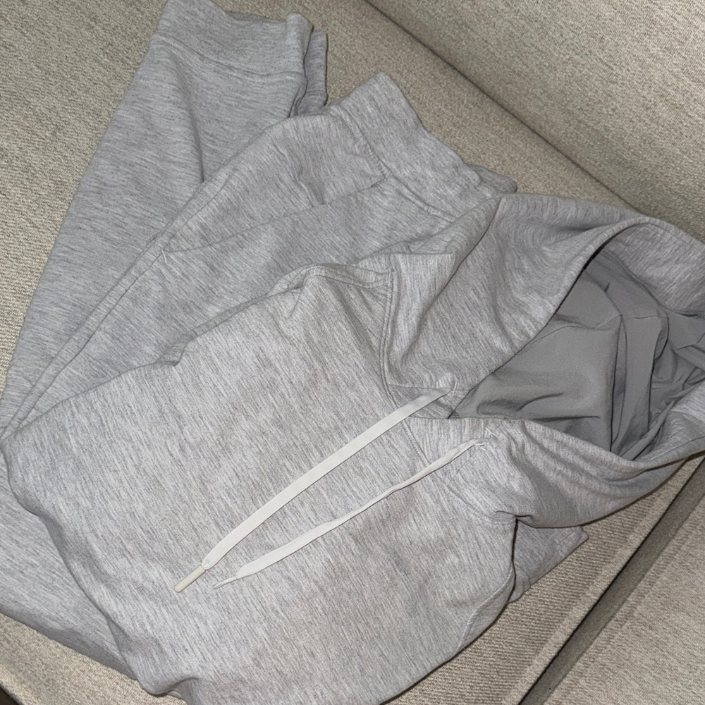 LULULEMON Light Gray Hoodie and Joggers Set with Drawstrings